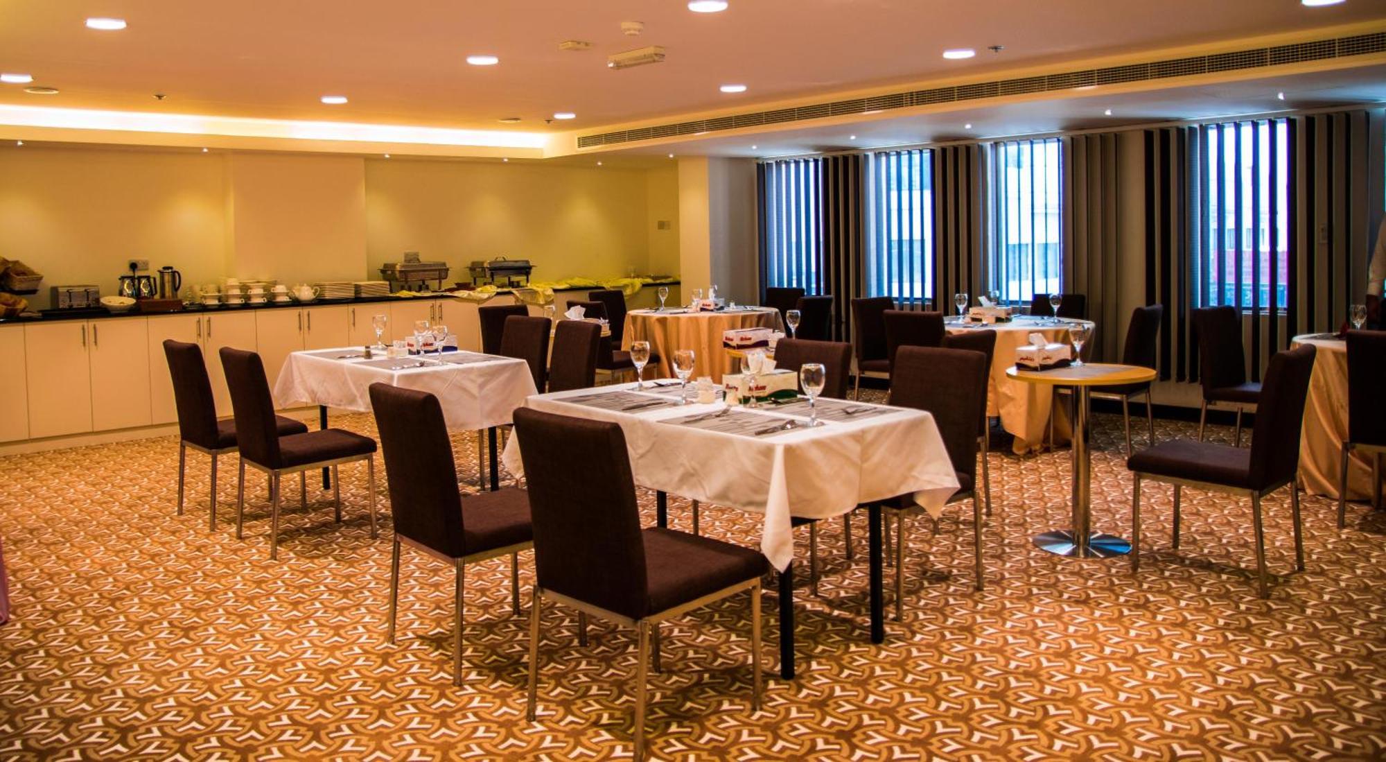 City Park Hotel Apartments Maskat Dış mekan fotoğraf