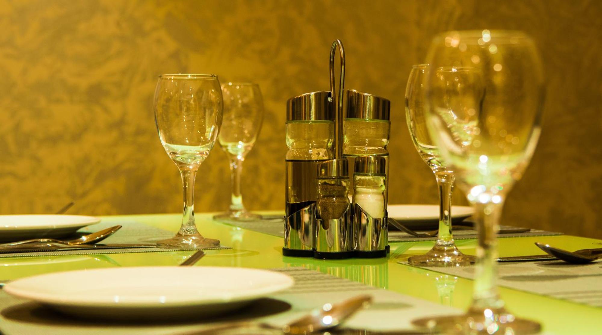 City Park Hotel Apartments Maskat Dış mekan fotoğraf